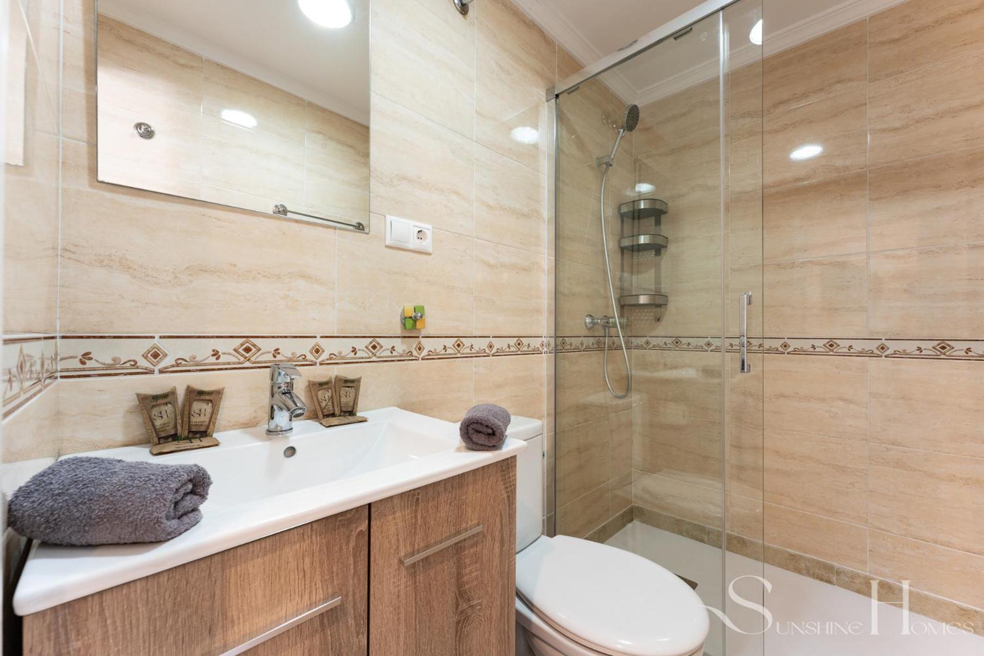 First Line , Cosy And Comfortable + Swimming Pool Torremolinos Exterior photo